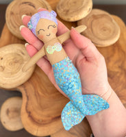 Mini mermaid doll